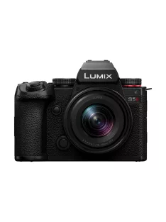   Panasonic DC-S5M2NE Lumix DC-S5 II + S 18-40mm f/4.5–6.3 kit