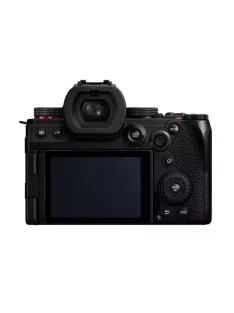   Panasonic DC-S5M2NE Lumix DC-S5 II + S 18-40mm f/4.5–6.3 kit