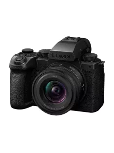   Panasonic DC-S5M2XNE Lumix DC-S5 II X + S 18-40mm f/4.5–6.3 Kit