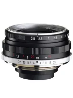 Voigtländer Color-skopar Pancake II 35mm F2.5 objektív